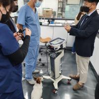 Berlin Vet - M-VET en el centro especializado en odontología veterinaria de Corea