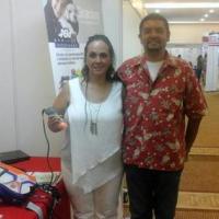 Dra. Claudia Aguilar Guerrero und Dr. Rafael Ilich Trejo Eroza - Stand Equipos Interferenciales